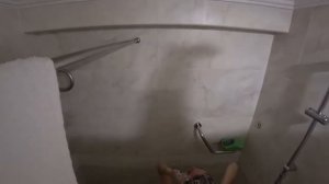 ПРАНК С БЕСКОНЕЧНЫМ ШАМПУНЕМ над ДЕВУШКОЙ ! SHAMPOO PRANK 720 X 1280