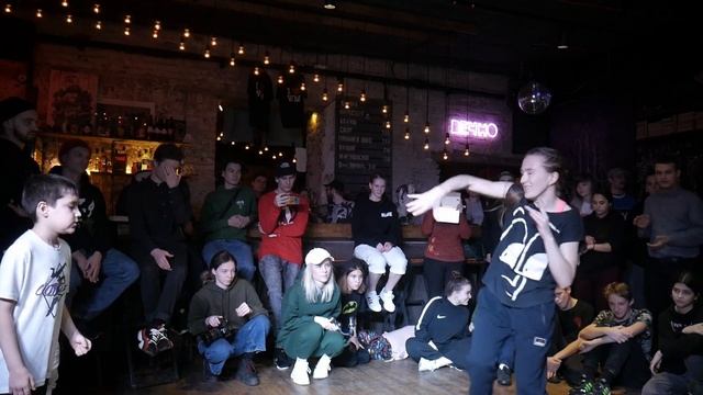 12 Летие Бруклина  12 HipHop beg Южин vs Custom Girl