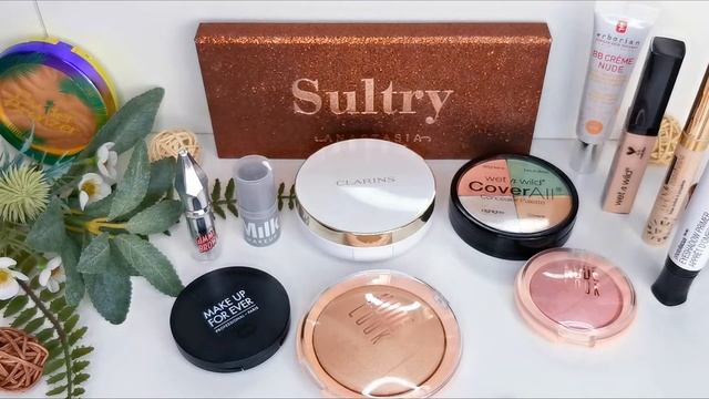 КОСМЕТИЧКА месяца 🌞/КОСМЕТИЧКА на Лето 2020/НОВИНКИ косметики и косметические ФАВОРИТЫ смотреть онлайн