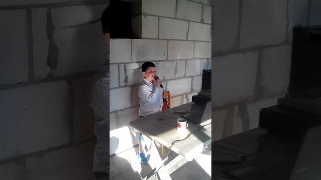 Арсений отжигает