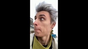 Влад А4 Бумага приколы из тик ток! Глент Кобяков Влад Бумага кинул снежок попал в Кобякова тики ток