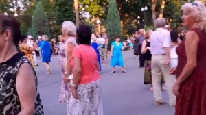 БЕЛАЯ БЕРЁЗА! СЧАСТЛИВЫЕ МОМЕНТЫ ИЗ ПАРКА ГОРЬКОГО ХАРЬКОВ