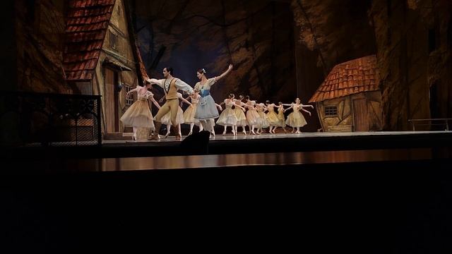 О. Сизых, А. Мкртчян. Фрагмент из балета "Жизель" (2). 18.01.24 смотреть онлайн