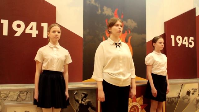 80 лет Победы ("У памятника отцам". День Победы) смотреть онлайн