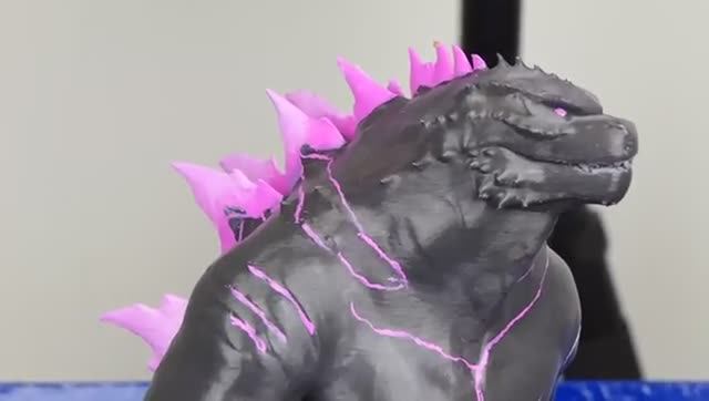 ГОДЗИЛЛА из Фортнайта против настоящего Шредера и не только  кружки воздушный шар  кто победит? смотреть онлайн