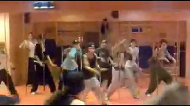 Настя Бурдиенко Хип-Хоп.flv смотреть онлайн