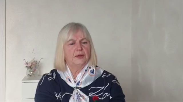 Волонтеры читают о войне, Королева. Н.А смотреть онлайн