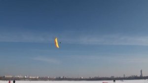 Полеты на мотопараплане в Строгино 10.03.2012