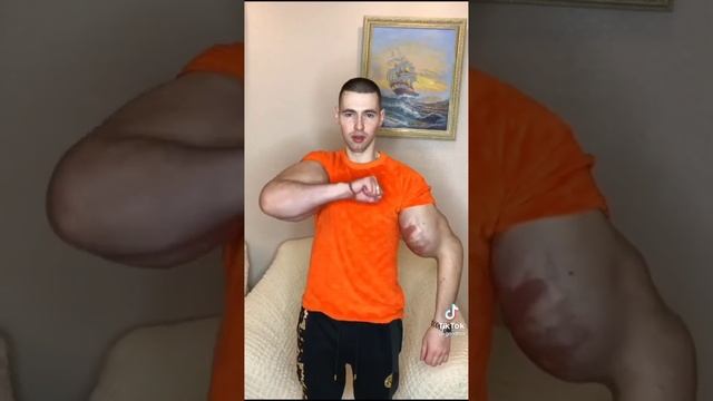 Видео Из "Tik Toka" про " goldtbk" смотреть онлайн