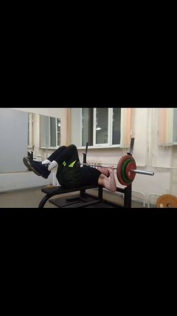 Жим лёжа с поднятыми ногами TrainingFactory00
