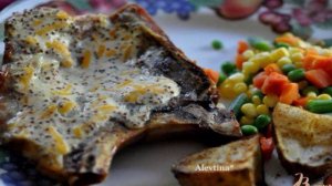 Свиные отбивные с горчицей и сыром