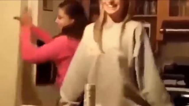 Пьяные девушки Приколы смотреть онлайн