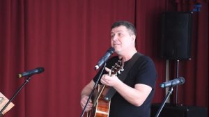 «Давайте выучимся жить», «Небо синяя река»