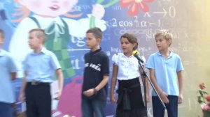 Дети-волонтеры - для раненых в АТО. Ярмарка в "Эрудите"