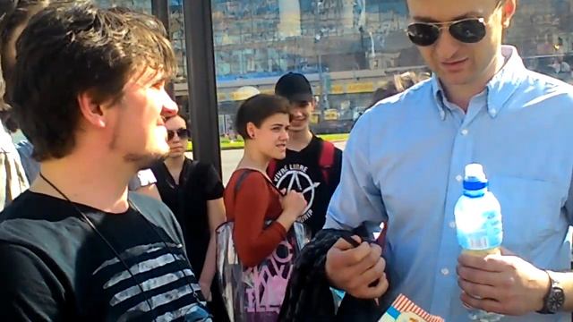 За цирк без тварин 2016/04/17 - под нац цирком смотреть онлайн