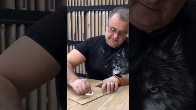 Тест на прочность кварц-винила  #строимдоммечты #дизайн