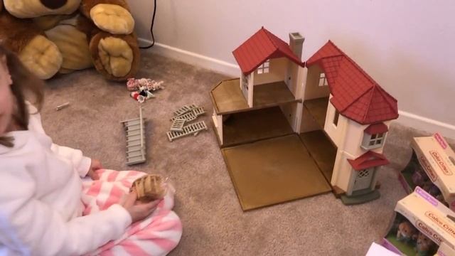Детское видео распаковка игрушек и домика Sylvanian Families Сильваниан смотреть онлайн