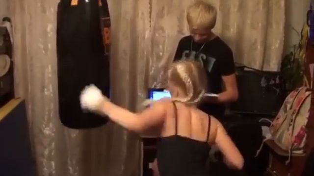 Прикол над братом смотреть онлайн