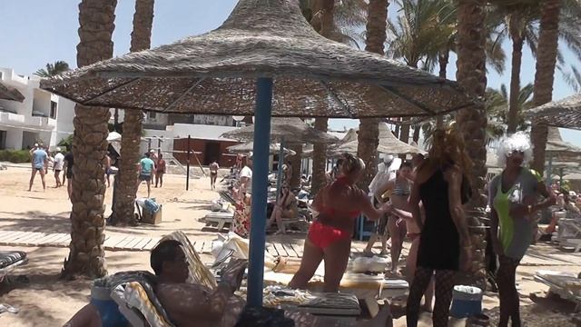 КОШЕЛКИ НА ПЛЯЖЕ ХУРГАДА смотреть онлайн