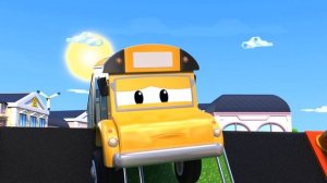 ОГРОМНЫЙ ДИНОЗАВР падает в БАССЕЙН из ЛЕГО! | Супер Грузовик | Car City World App