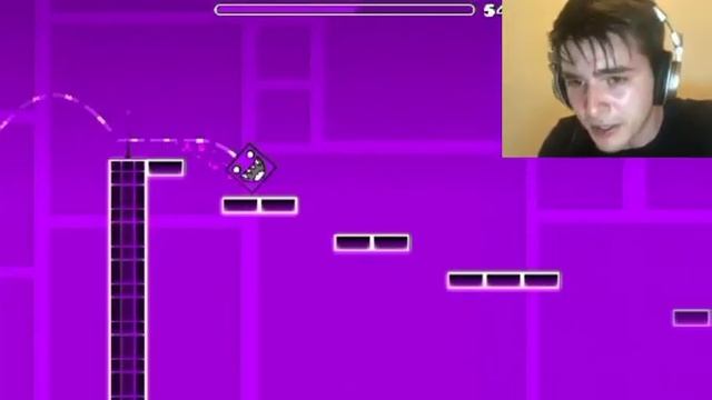 прохожу экстрим мега эпик хард демон в Geometry dash смотреть онлайн