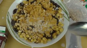 Kellogg's Variety Review [Frosties Smacks Corn Flakes]
