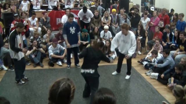 Макс-Ти Полина Мать Черный