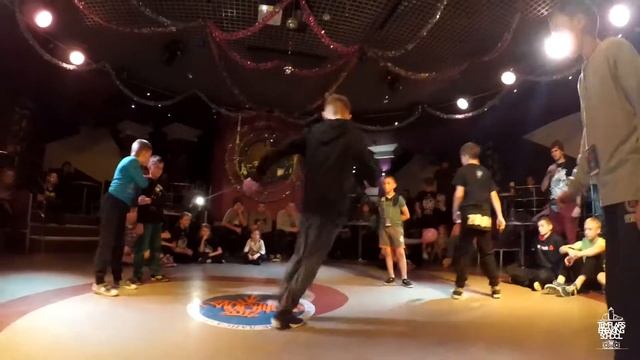 "Лавина 2017"\до года опытом\Supercell & Nik vs Scrooge & Mister X vs Shket & Zoom смотреть онлайн