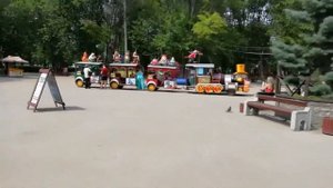 Прогулка в парке имени "1 мая"