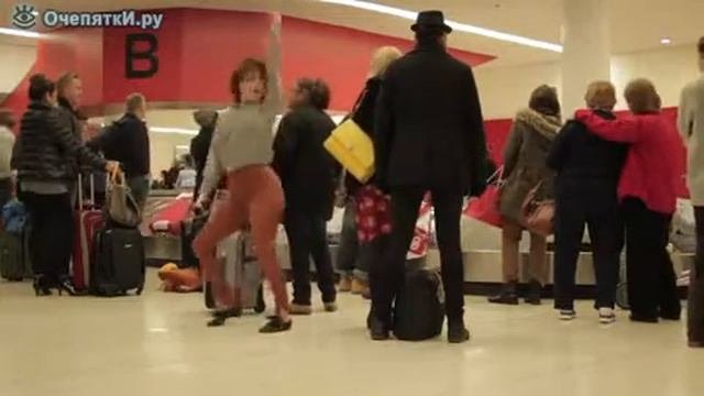 Девушка без комплексов