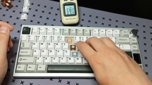 Обзор новой клавиатуры YUNZII AL80: Алюминиевый корпус и LCD дисплей