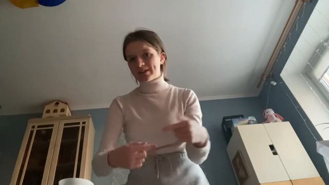 на приколе провожу выходные с уроками и друзьями смотреть онлайн