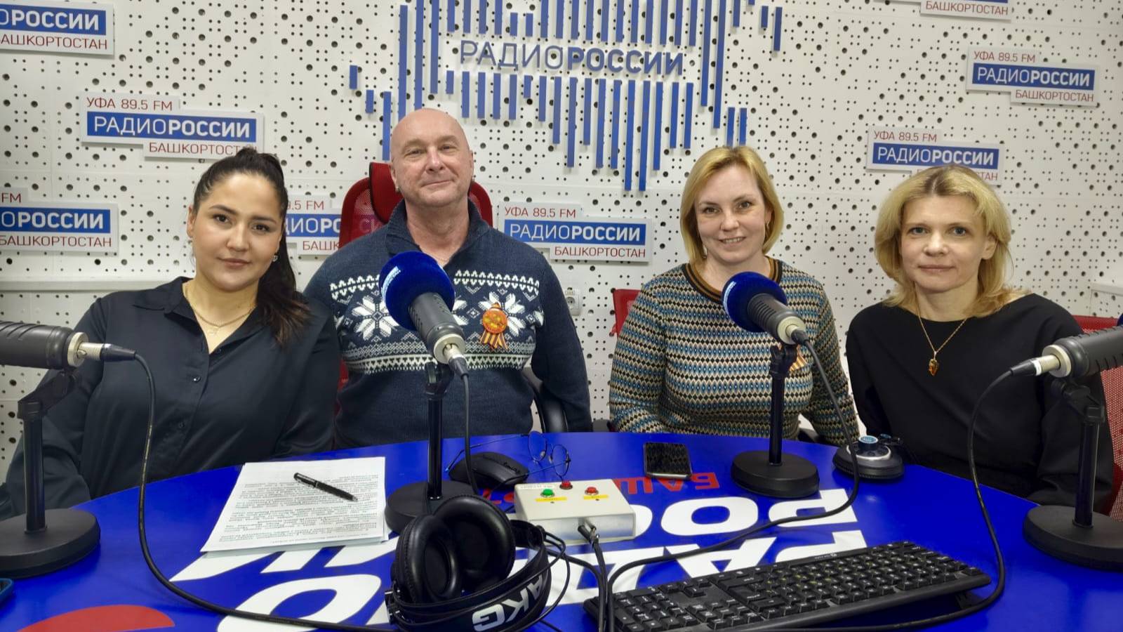 Елена Попова и Анастасия Сидоренко рассказали о репертуаре ко Дню Победы в русском драмтеатре