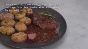 Нежное филе говядины в соусе из красного вина и лука-ша