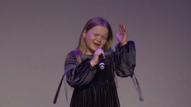 "Возвращайся" Полина Колосова. 10 лет. смотреть онлайн