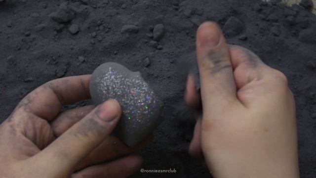 🖤 SHINY BLACK HEARTS BAKING SODA CRUMBLE ASMR 🖤