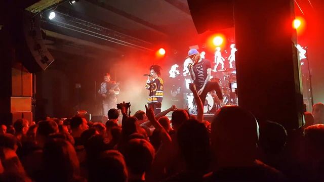 СЛОТ — Инстинкт выживания смотреть онлайн