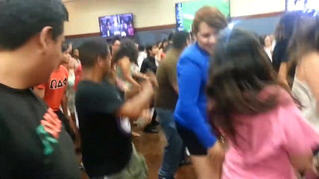 SMU GREEKS смотреть онлайн