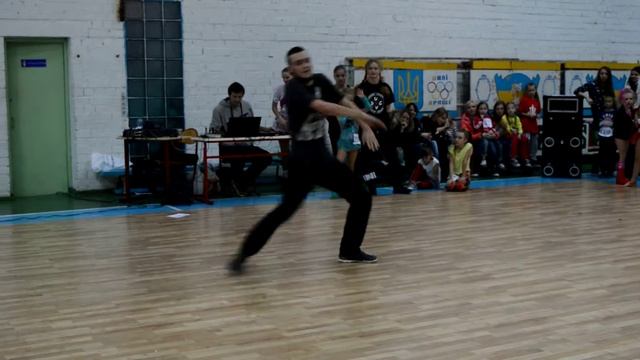 Вертягин АртёмХип-ХопХерсон01.11.2015