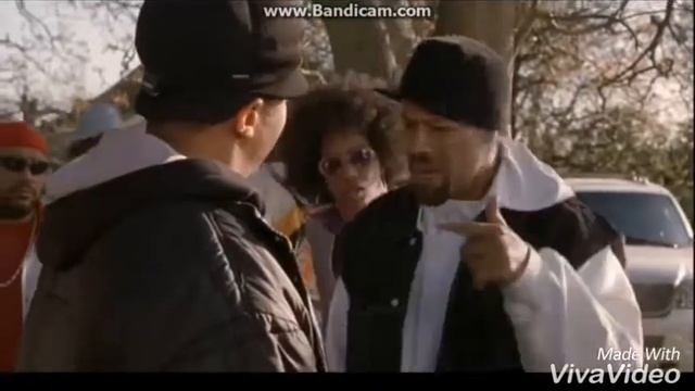 Смешной момент из комедии Очень страшное кино # 3 смотреть онлайн