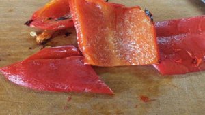 Холодный хлебный суп с огурцом