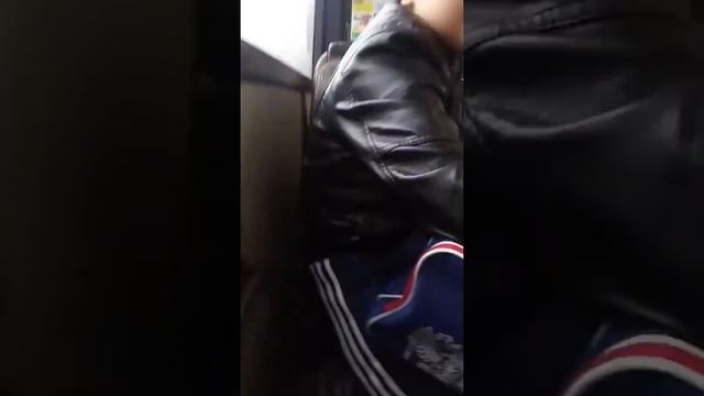 Прикол над другом.(едем после тренировки) смотреть онлайн