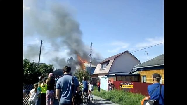 Новосибирск. Пожар на Газонной. смотреть онлайн
