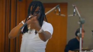 Я Кавказский парень интересный