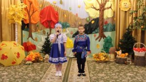 "Русская сторонка" (музыка и слова Кожуховской С.Е.),  Исполняют: Ланцова Вероника, Бекреев Кирилл