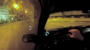 Зимний дрифт по городу на Volvo