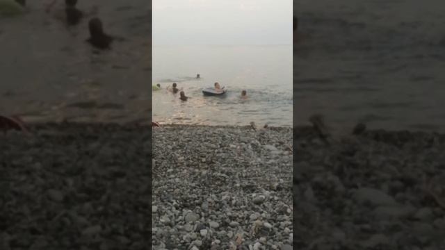 Абхазия, Пицунда. смотреть онлайн