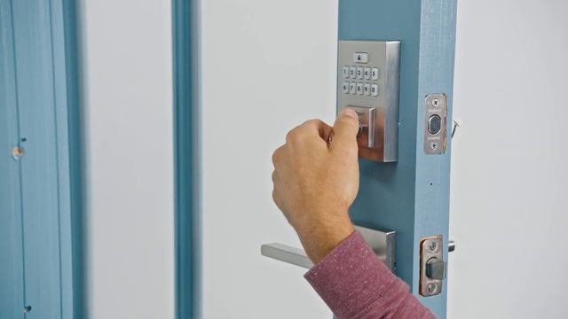 SmartCode™ 260 keypad electronic deadbolt Installation Video