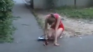 Самые смешные новые приколы Пьяная девушка! Просто умора!