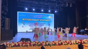 Танец сыщики